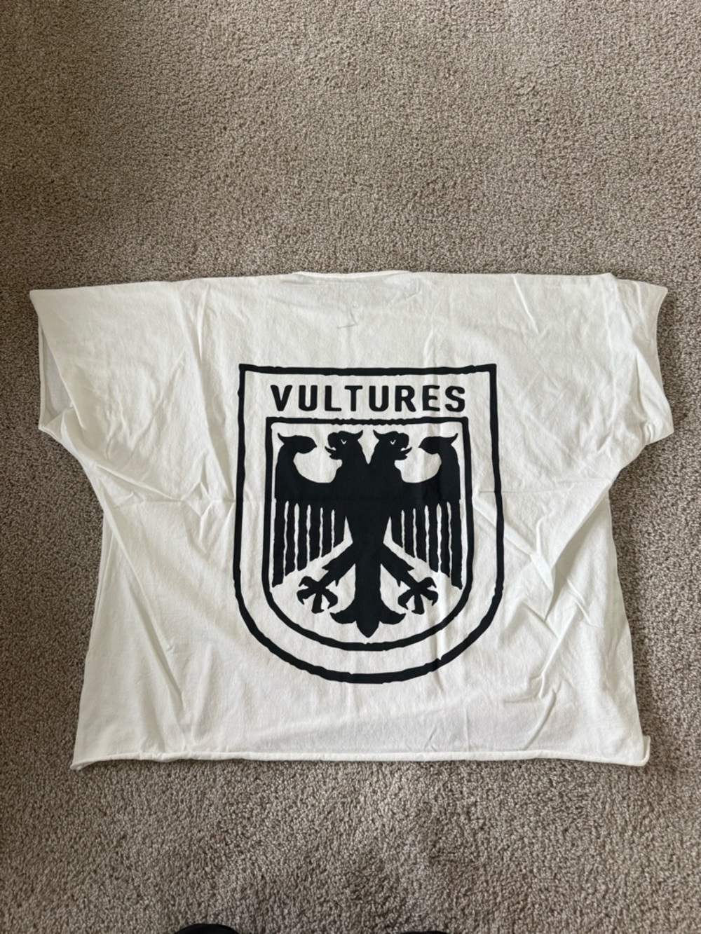 Kanye West Vultures Authentic Merch short sleeve White T Shirt large